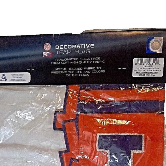 NWT Team Sports America Illinois Fighting Illini Decorative/Garden Flag - Picture 5 of 5